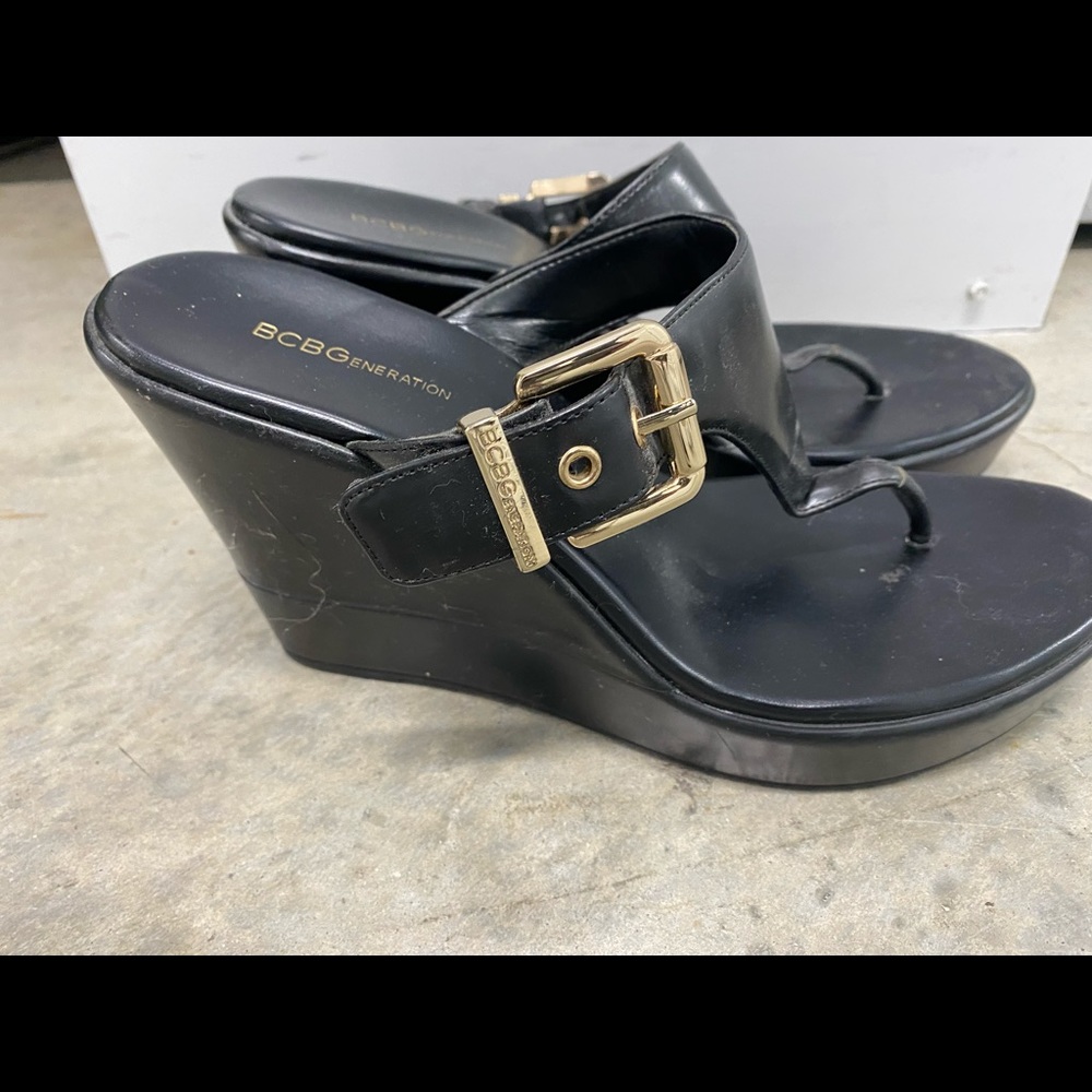 BCBG black slip on wedge